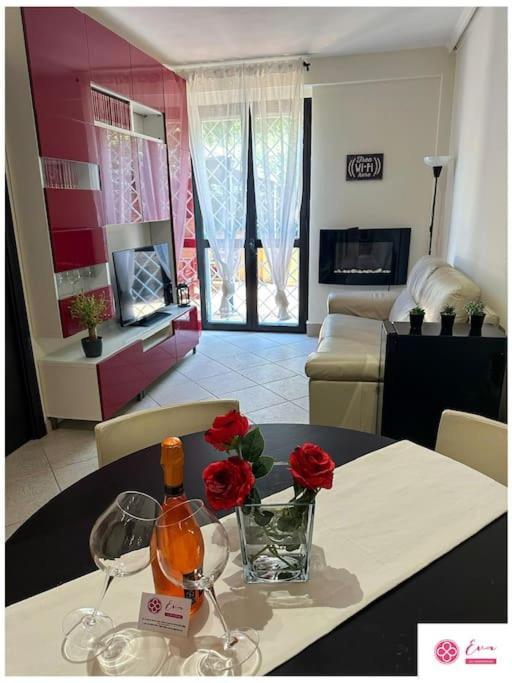 דירות Marco Simone Eva Le Residenze מראה חיצוני תמונה